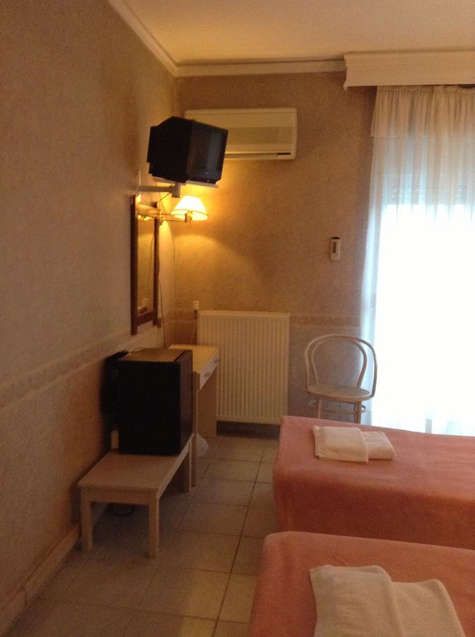 Plotini Hotel Dhidhimotikhon Bilik gambar